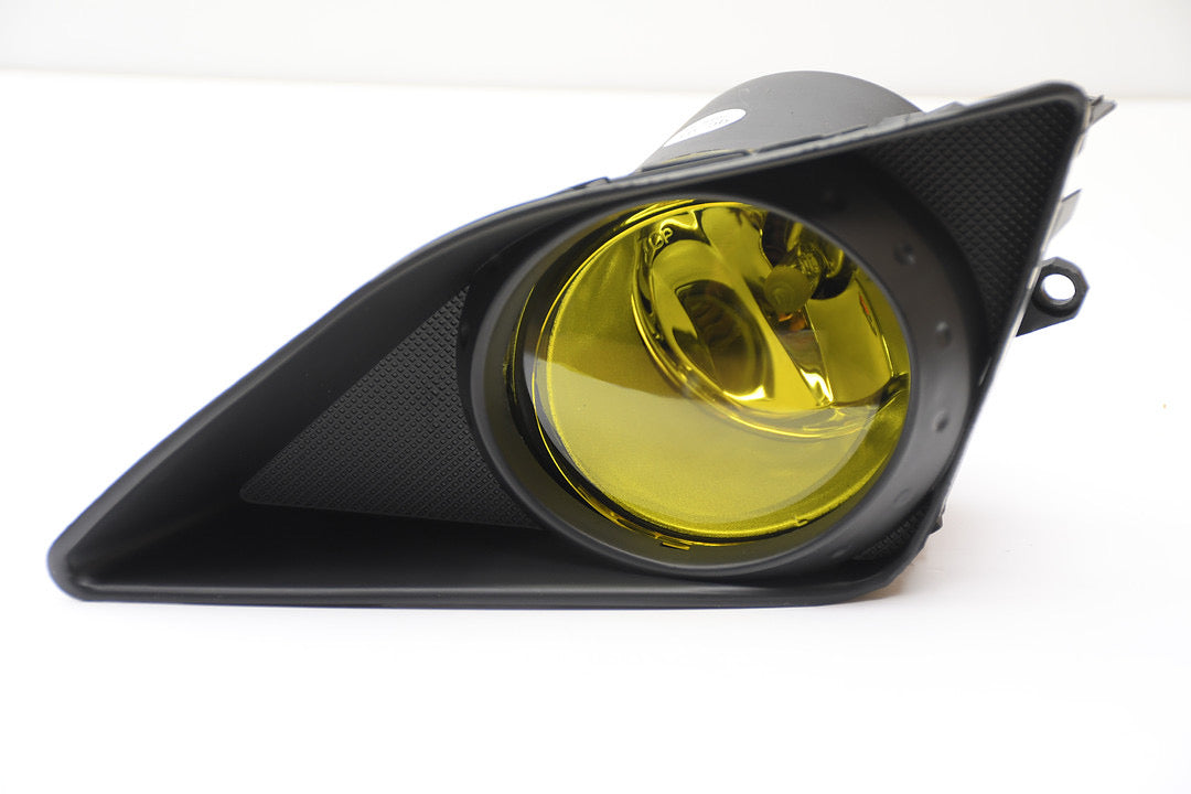 AMBER FOG LIGHT WITH SWITCH DRIVER & PASSENGER SIDE ENHANCE VISIBILITY FOR 09-10 COROLLA 4-DR SEDAN, LUZ ANTINIEBLA ÁMBAR CON INTERRUPTOR