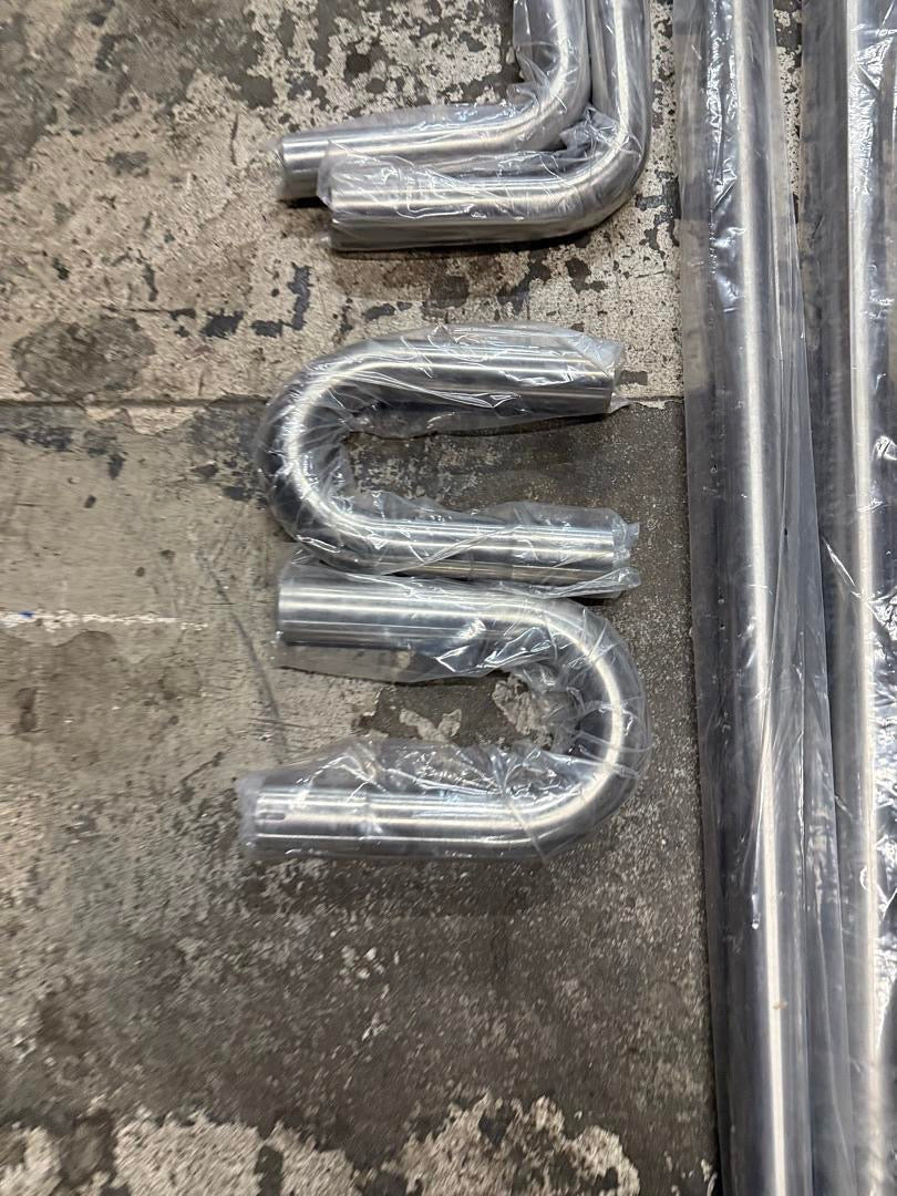 AS IS 2” 6PCS STAINLESS STEEL UNIVERSAL PIPING