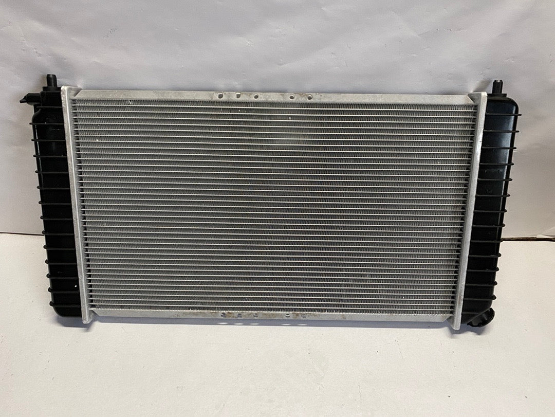 95 CHEVY BLAZER / GMC JIMMY 94-95 CHEVY S10 PICKUP / GMC SONOMA 4.3L ALUMINUM CORE RADIATOR