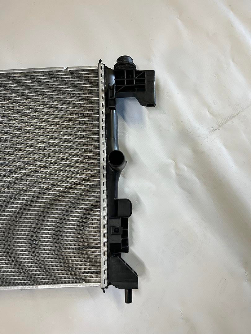 2016-2020 CADILLAC CT6 OEM GM RADIATOR