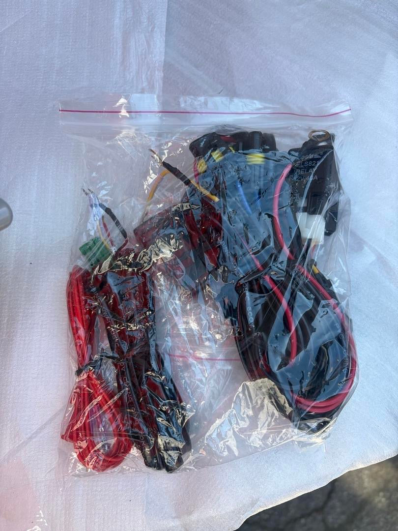 06-10 TOYOTA SIENNA LED CLEAR FOG LIGHTS WITH WIRING