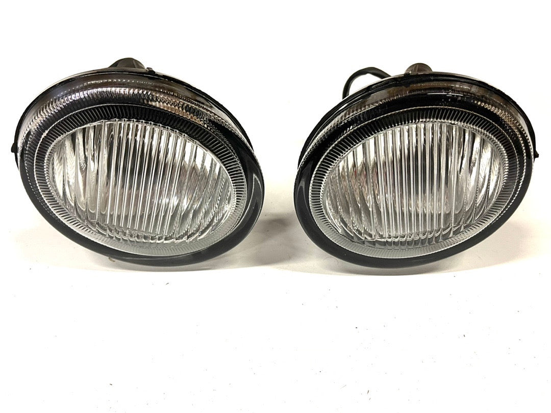 FOG LIGHT FOR 02-03 NISSAN MAXIMA LUZ ANTINIEBLA CROMADA