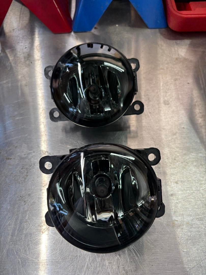 06-21 FORD MUSTANG, 08-14 FOCUS LINCOLN NAVIGATOR FRONT FOG LIGHTS SMOKE