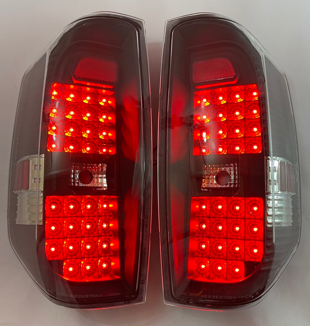 14-18 TOYOTA TUNDRA LED BLACK/ CLEAR TAIL LIGHTS