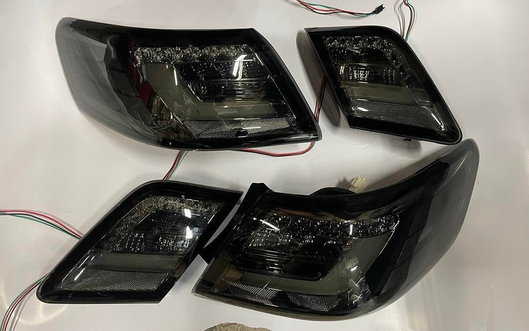 06-11 TOYOTA CAMRY SEDAN SMOKED LED TAILLIGHTS DOES NOT FIT HYBRID MODELS & CAMRY LE & SE & FACTORY LED LAMP