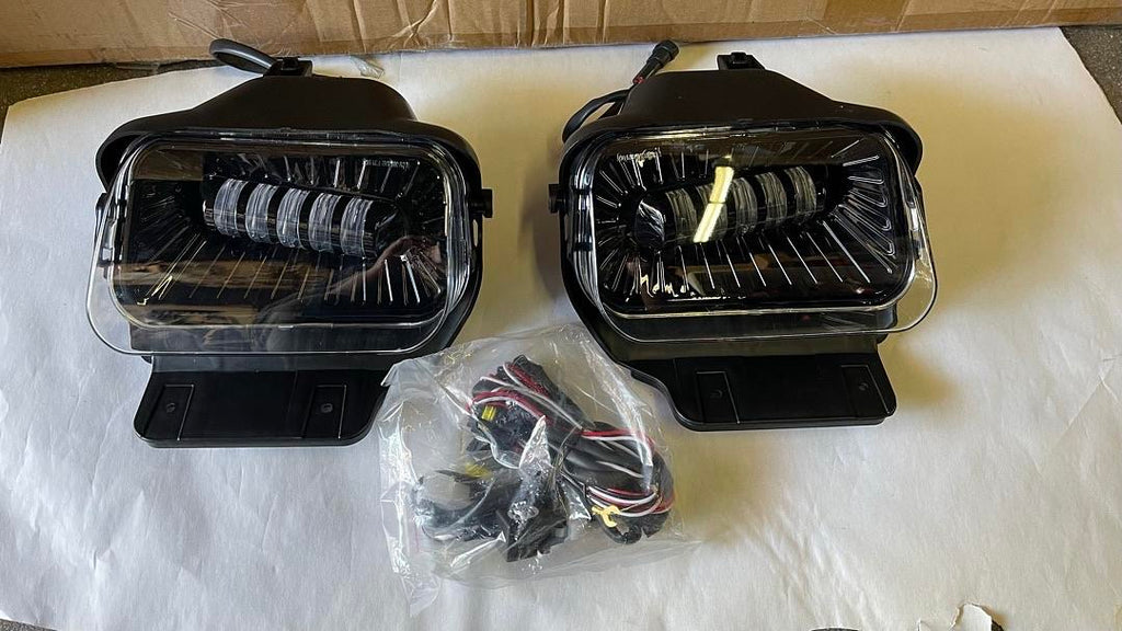 PAIR OF FOG LIGHTS COMPATIBLE WITH 03-07 SILVERADO 1500 2500HD 3500 / CLASSIC / 02-06 AVALANCHE FL-ZTL-339-CH