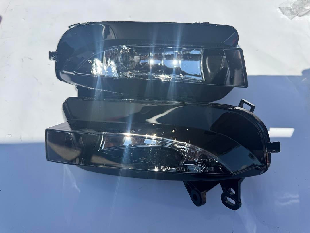 12-15 AUDI A5 COUPE AND CONVERTIBALE MODELS FOG LIGHTS CFWJ-0534-C