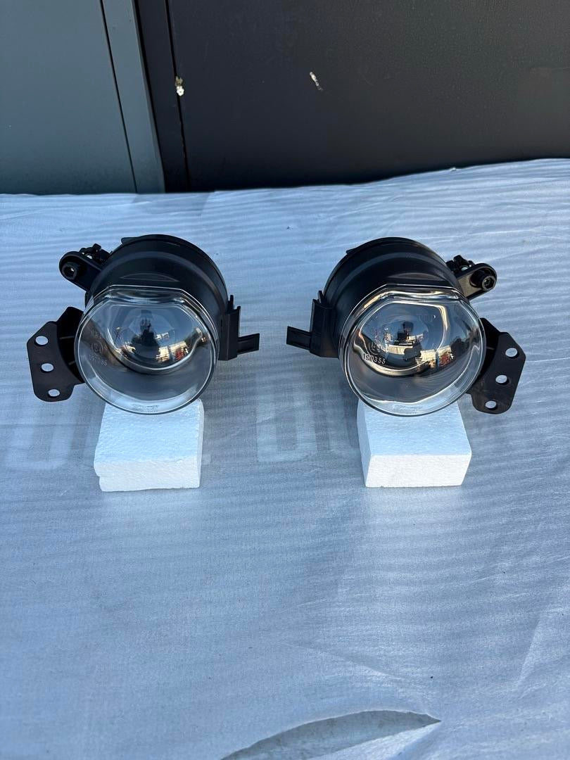 03-06 BMW 3-SERIES E46 / 05-11 BMW 3 SERIES SEDAN / WAGON E90 E91 CLEAR FOG LIGHTS CFWJ-0432-C