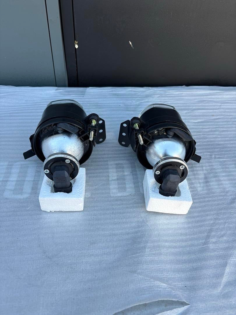 03-06 BMW 3-SERIES E46 / 05-11 BMW 3 SERIES SEDAN / WAGON E90 E91 CLEAR FOG LIGHTS CFWJ-0432-C