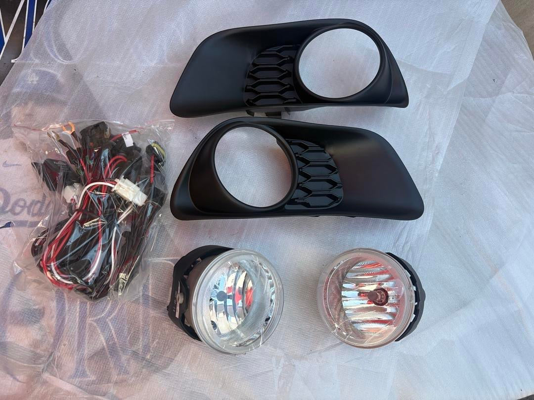 11-20 DODGE GRAND CARAVAN CLEAR FOG LIGHTS WITH WIRING CFWJ-0426-C