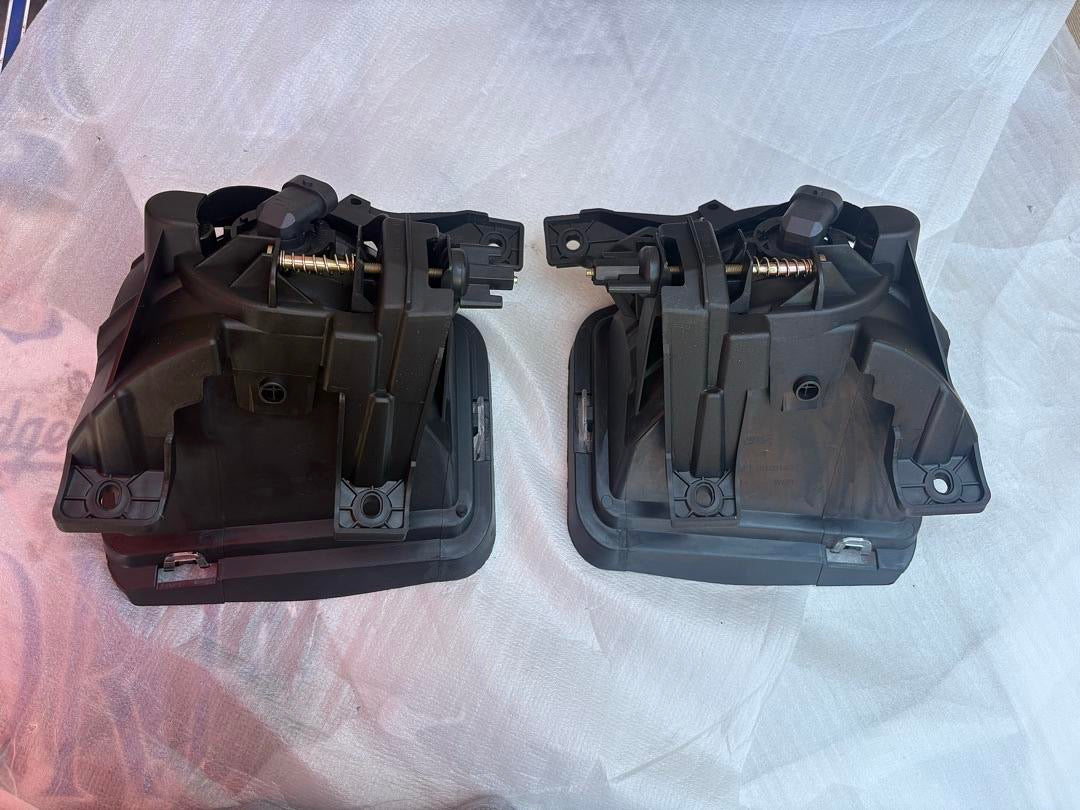 13-18 DODGE RAM 1500 / 19 DODGE RAM 1500 CLASSIC CLEAR FOG LIGHTS CFWJ-0605-C