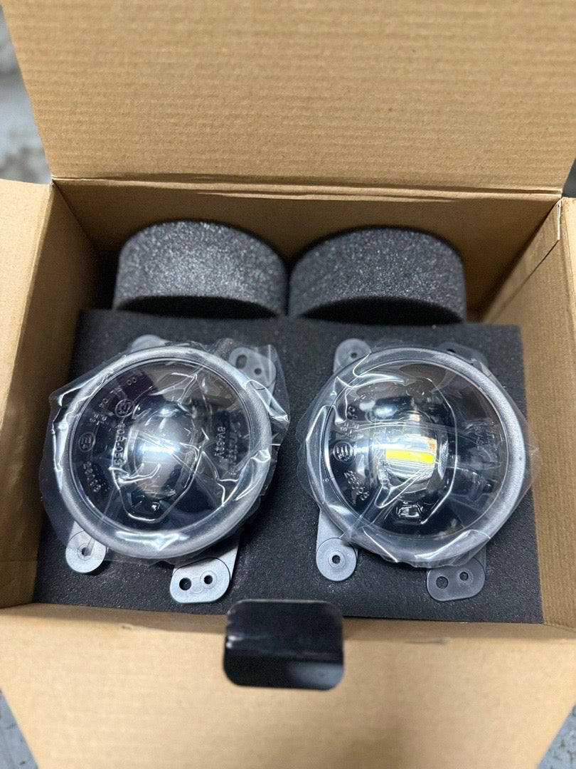 DODGE CHARGER, 2011-2014DODGE JOURNEY 2010-2019JEEP CHEROKEE 2014-2018JEEP GRAND CHEROKEE 2011-2013JEEP WRANGLER 2007-2017 LED DRL FOG LIGHTS CHROME FL-JWJK08-VS