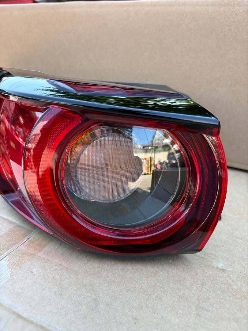17-21 MAZDA CX-5 REAR TAIL LIGHTS HALOGEN LEFT AND RIGHT OE STYLE RED LENS