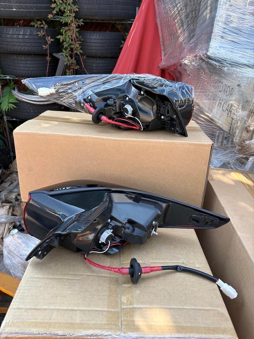 17-21 MAZDA CX-5 REAR TAIL LIGHTS HALOGEN LEFT AND RIGHT OE STYLE RED LENS