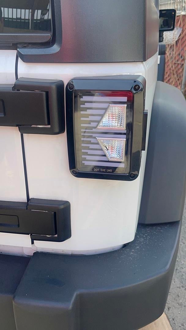 07-17 JEEP WRANGLER JK TAIL LIGHTS LED
