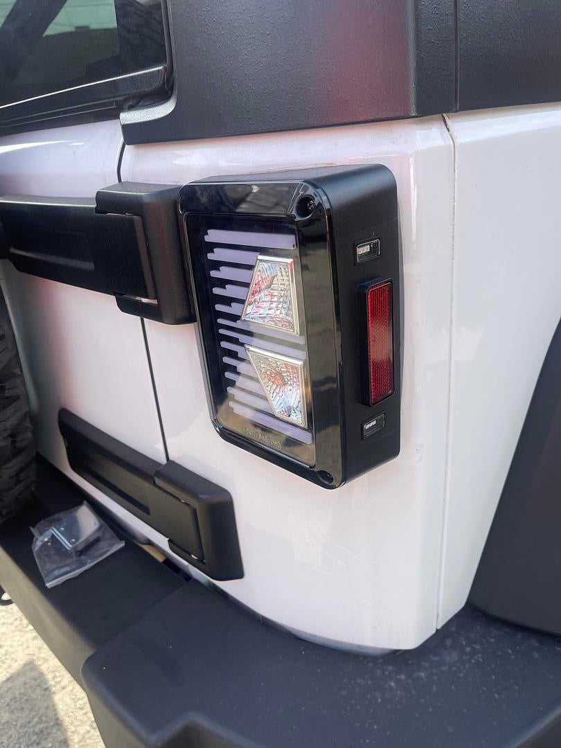 07-17 JEEP WRANGLER JK TAIL LIGHTS LED