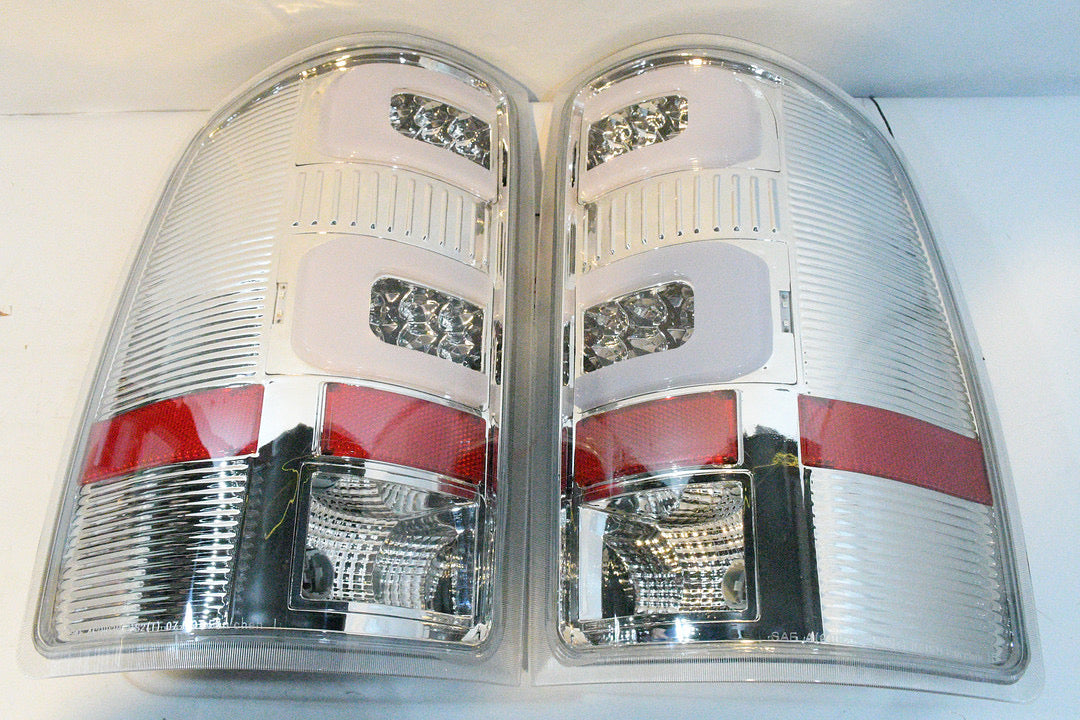 07-13 GMC SIERRA 3D LED CHROME/CLEAR TAILLIGHTS