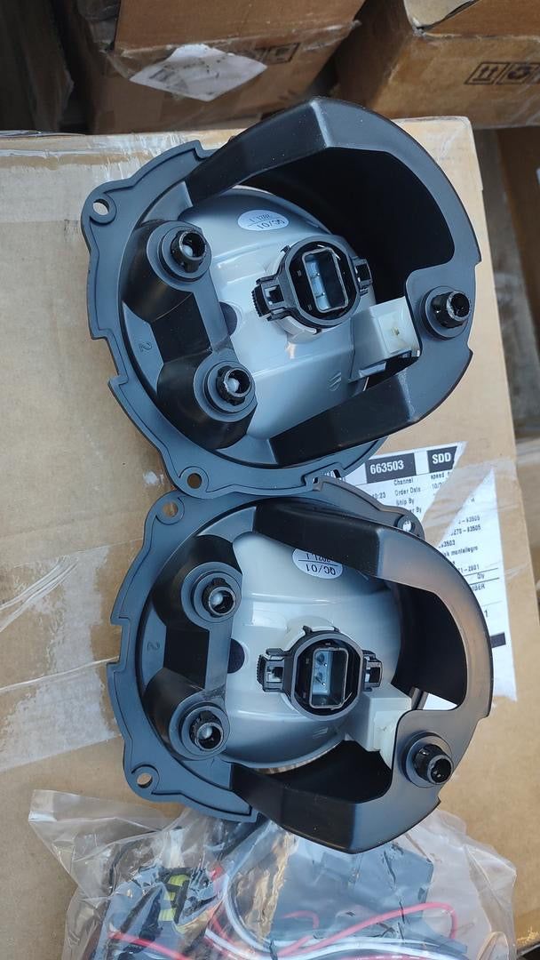 07-12 FORD ESCAPE SMOKED LENS FOG LIGHTS W/ SWITCH + WIRING HARNESS FL-ZTL-349-SM