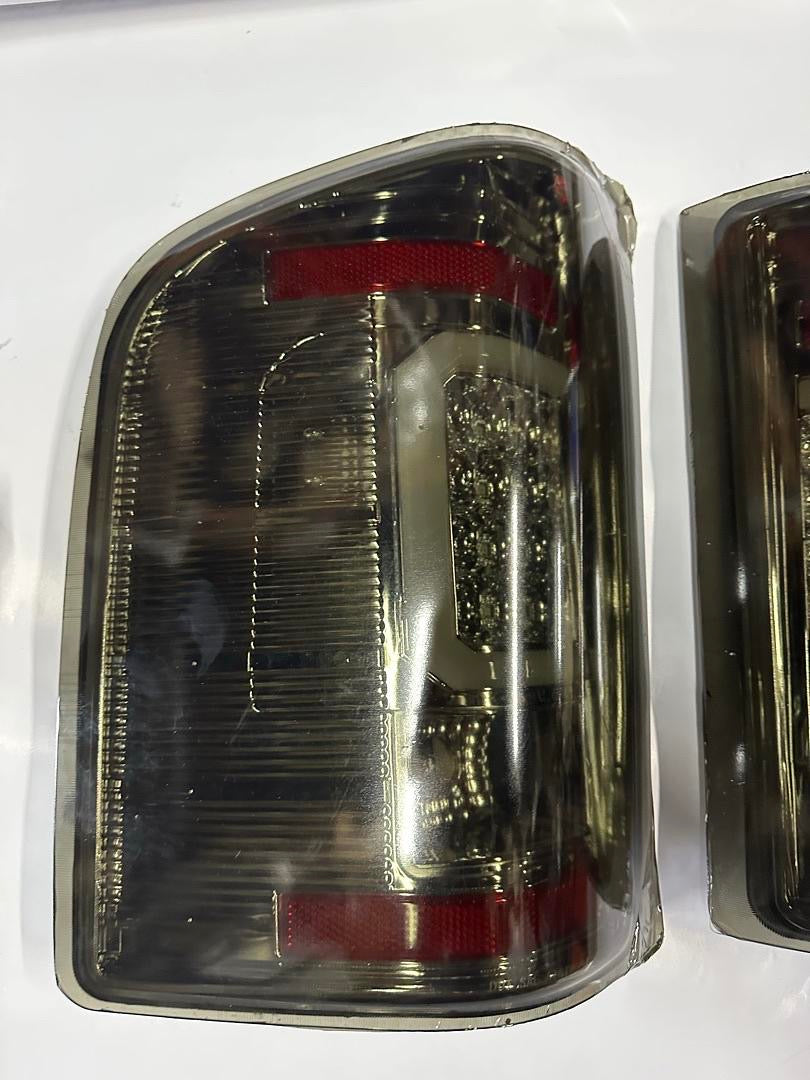 “TAP” 07-13 CHEVY SILVERADO SMOKED LED 3D WRAPPED TAILLIGHTS