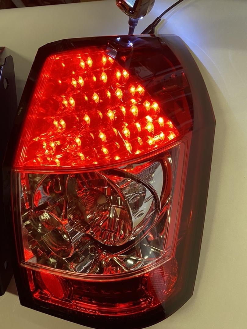 05-06 DODGE MAGUM LED CHROME CLEAR LED TAILLIGHTS