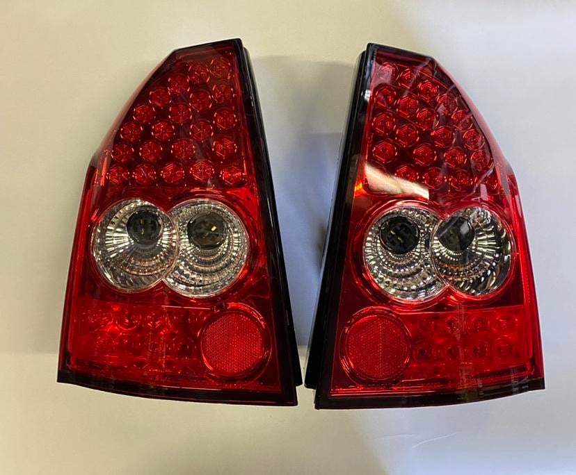 05-06 DODGE CHRYSLER 300 LED RED REAR TAILLIGHTS