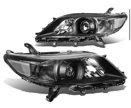 11-20 TOYOTA SIENNA HEADLIGHTS BLACK CLEAR