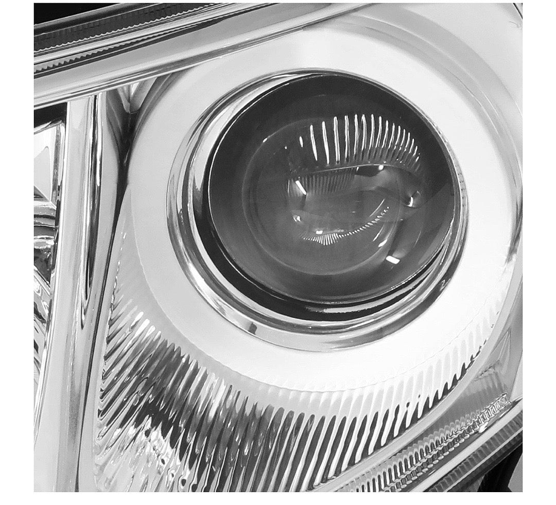 13-15 TOYOTA RAV4 CHROME HOUSING AND CLEAR WITH PROJECTOR HEADLIGHTS