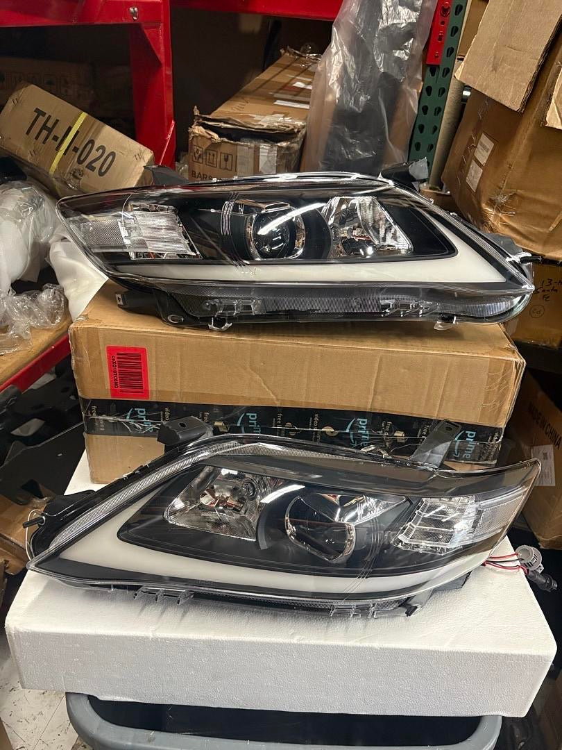 10-11 TOYOTA CAMRY VLAND PROJECTOR HEADLIGHTS W/SEQUENTIAL TURN SIGNAL