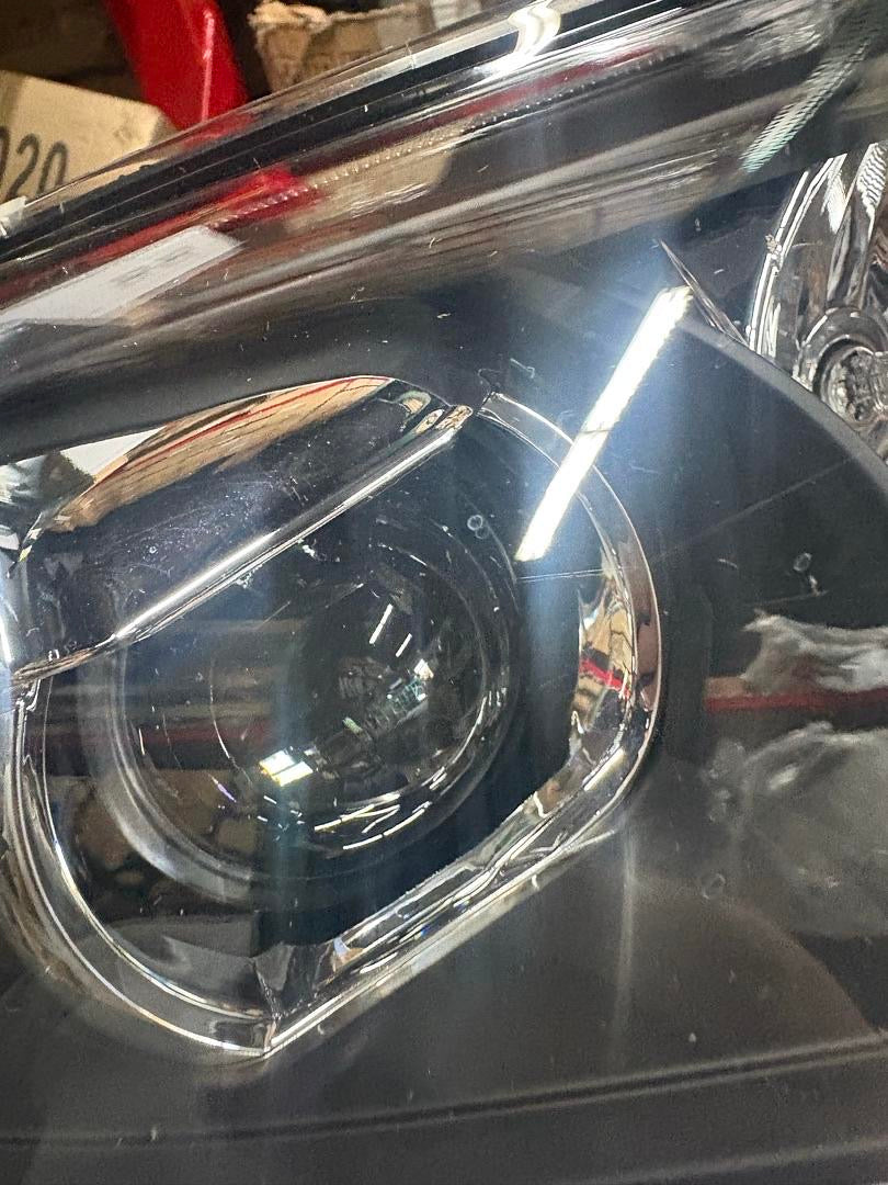 10-11 TOYOTA CAMRY VLAND PROJECTOR HEADLIGHTS W/SEQUENTIAL TURN SIGNAL