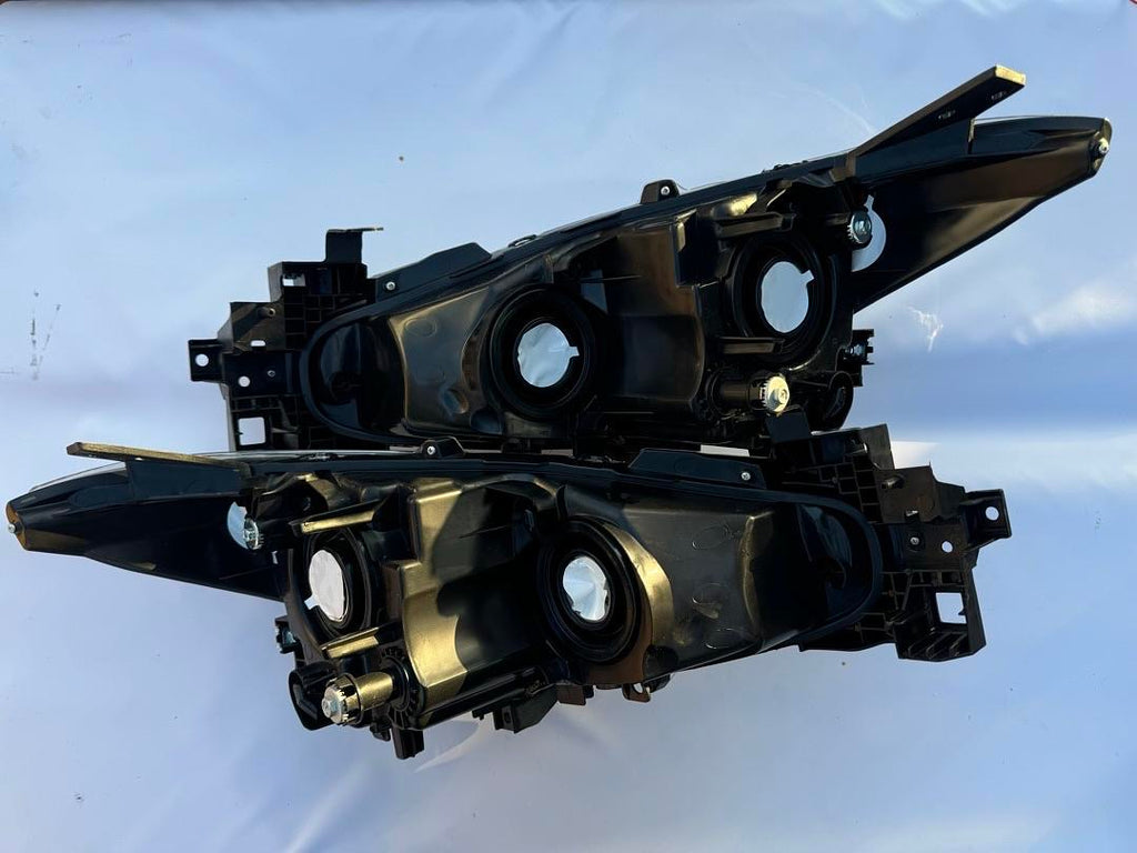 13-17 MAZDA 3 HEADLIGHTS