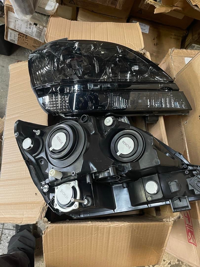 99-03 LEXUS RX300 FACTORY STYLE REPLACEMENT HEADLIGHTS - SMOKED / CLEAR