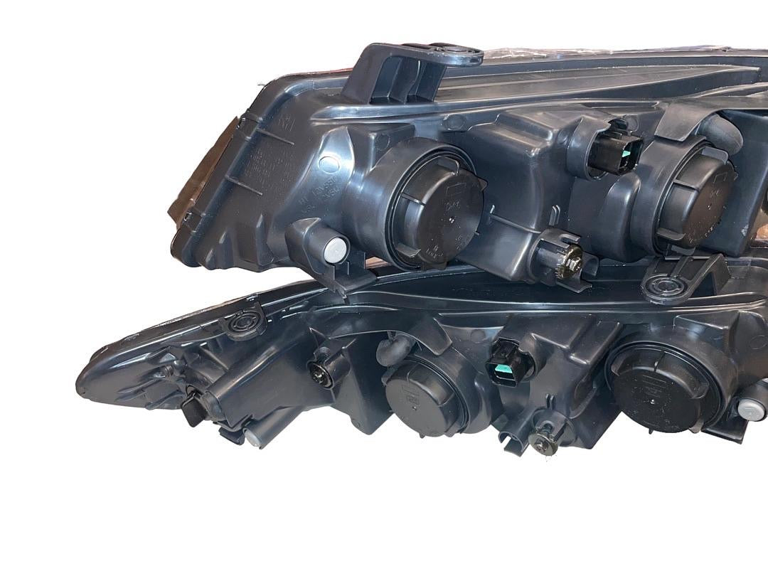 10-13 KIA FORTE BLACK HOUSING AMBER CORNER HEADLIGHTS REPLACEMENT