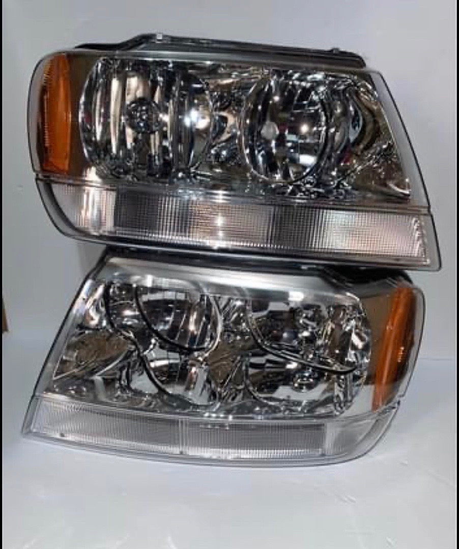 Open Box 99-04 JEEP GRAND CHEROKEE HEADLIGHTS