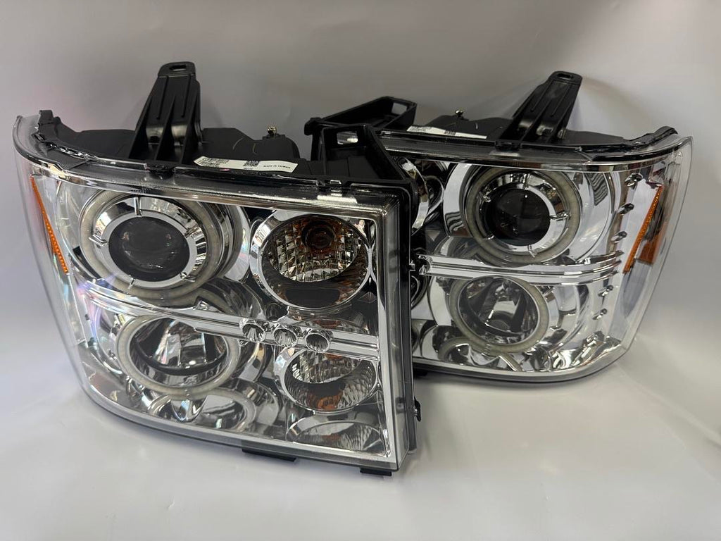 07-13 GMC SIERRA HEADLIGHTS