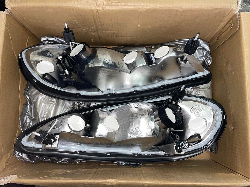 CHROME HOUSING CLEAR SIDE HEADLIGHTS REPLACEMENT FOR 99-05 GRAND AM