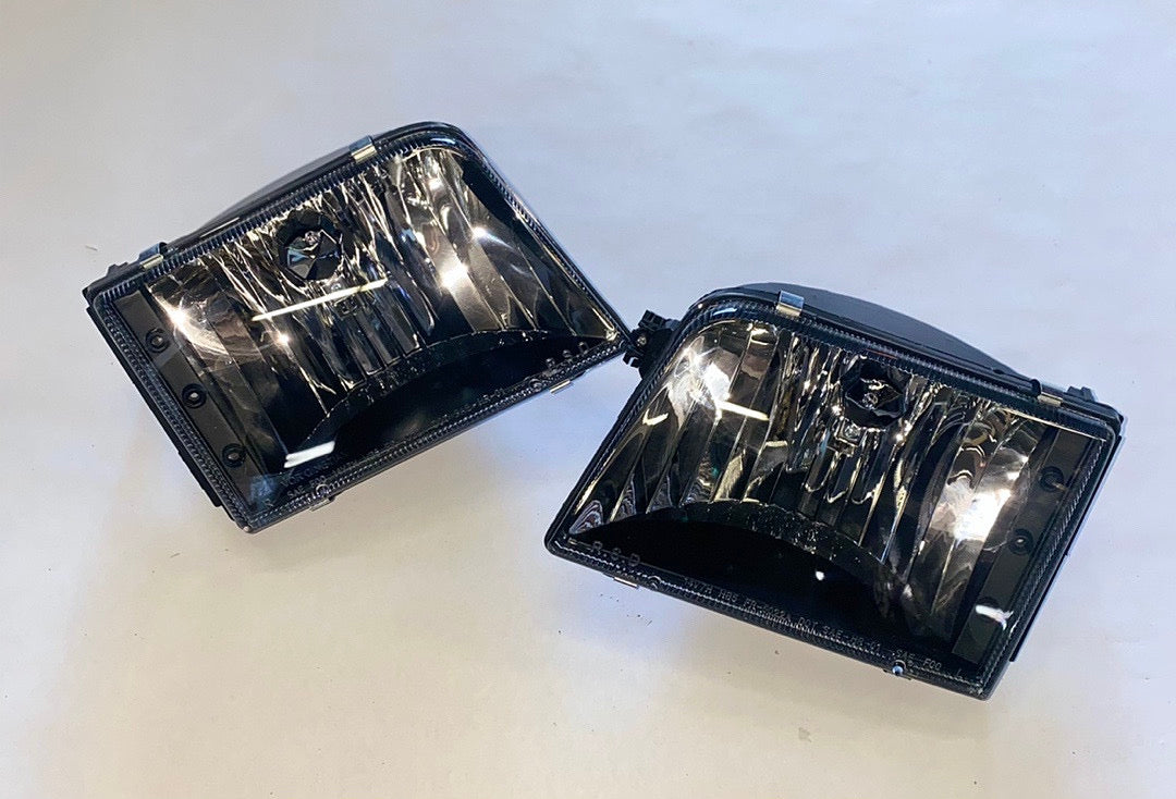 93-97 FORD RANGER BLACK HOUSING CLEAR headlights