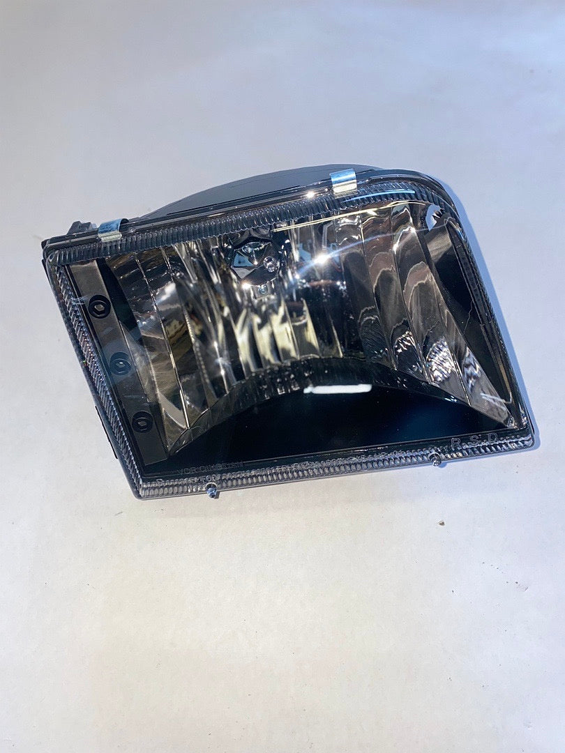 93-97 FORD RANGER BLACK HOUSING CLEAR headlights
