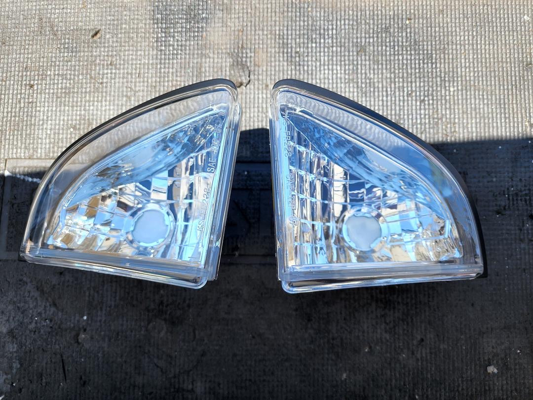 87-93 FORD MUSTANG FRONT HEADLIGHT SIDE FRONT PARK LIGHTS CHROME CLEAR