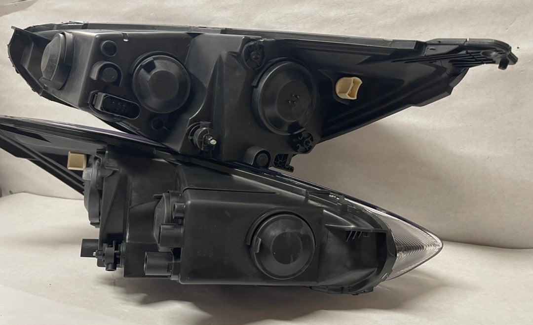 15-18 FOCUS FITS HALOGEN HEADLIGHT MODELS black amber headlights