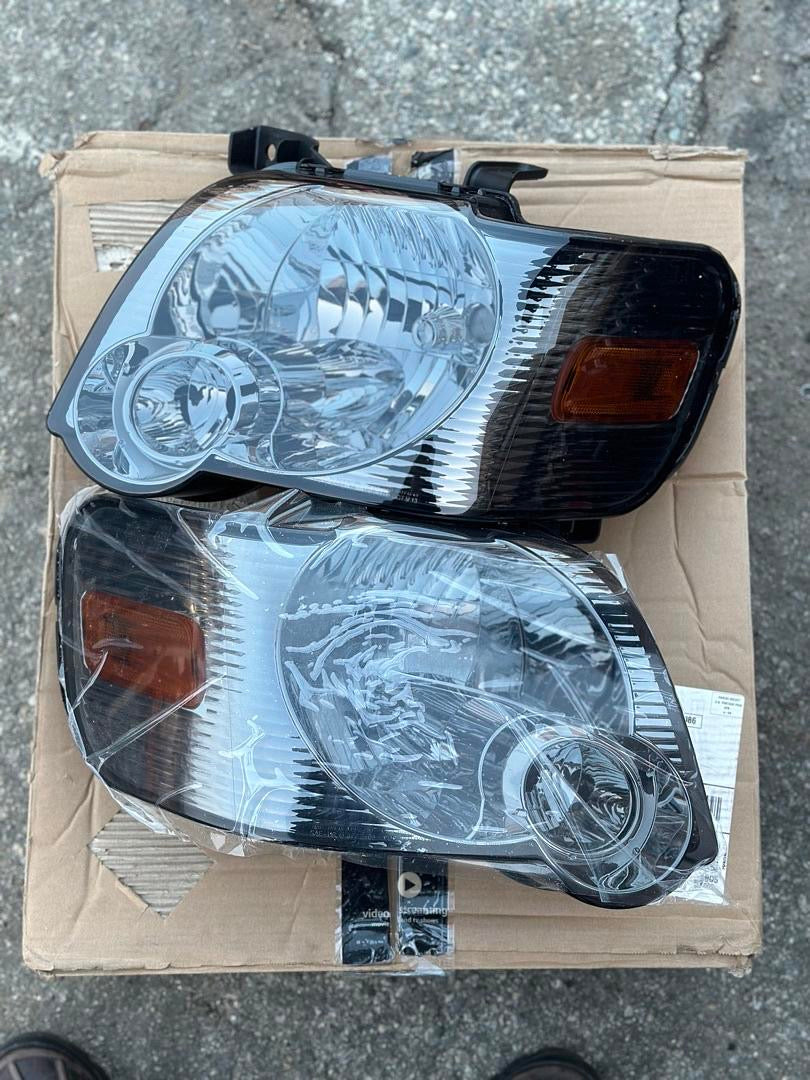 HL-OH-FEXP06-SM-AM 06-10 FORD EXPLORER SMOKED amber LENS HEADLIGHTS