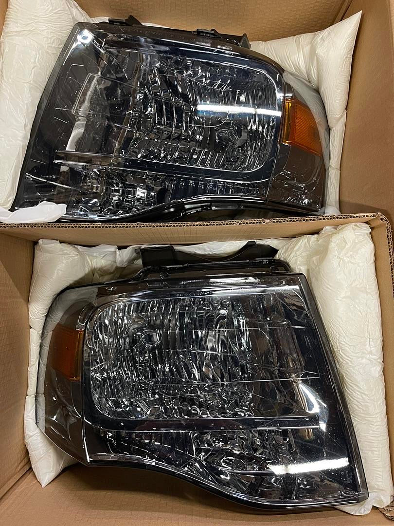 NEW 07-14 FORD EXPLORER HEADLIGHTS SMOKED / AMBER