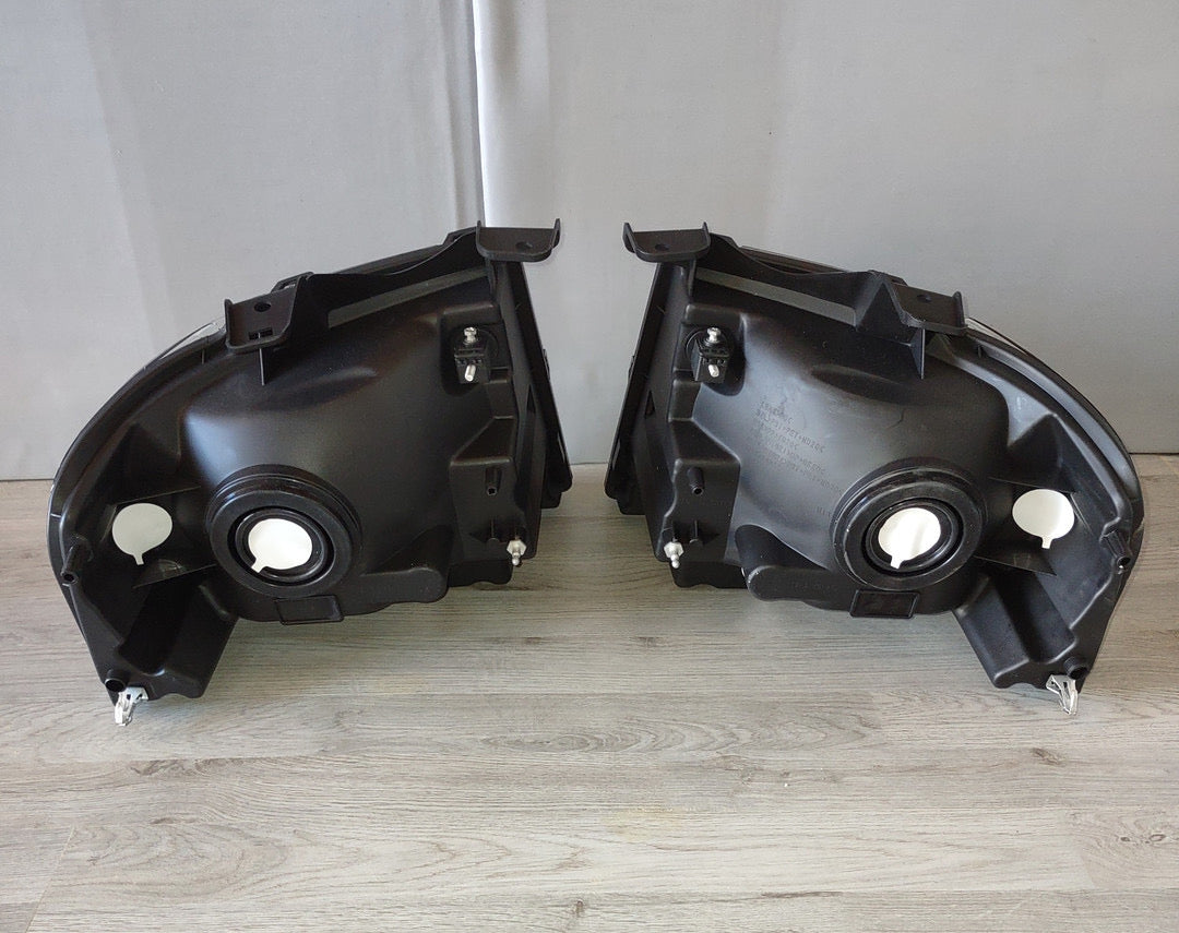 REFURBISHED BLACK HOUSING AMBER HEADLIGHTS FORD EXPEDITION 07-14