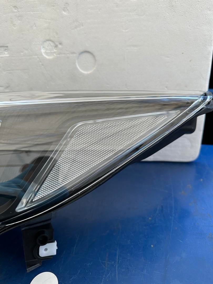 13-16 FORD ESCAPE BLACK HOUSING CLEAR CORNERS HEADLIGHT PAIR ASSEMBLY