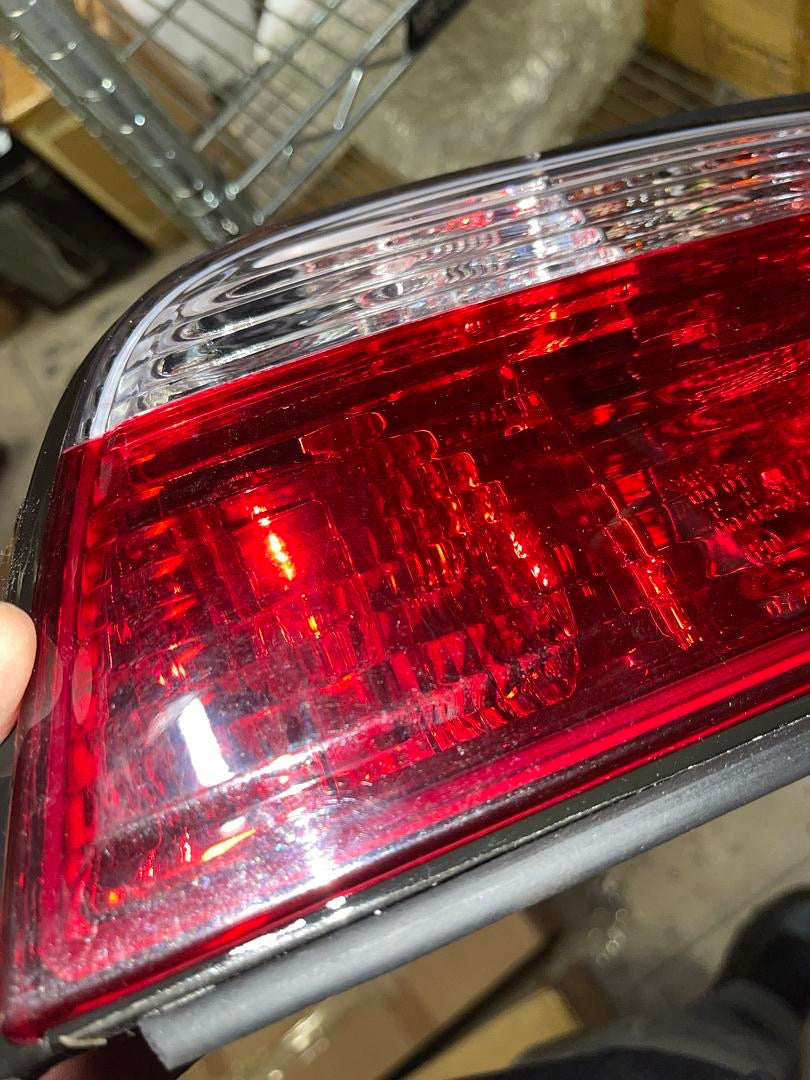 92-99 BMW 318I CONVERIBLE RED CLEAR TAILLIGHTS