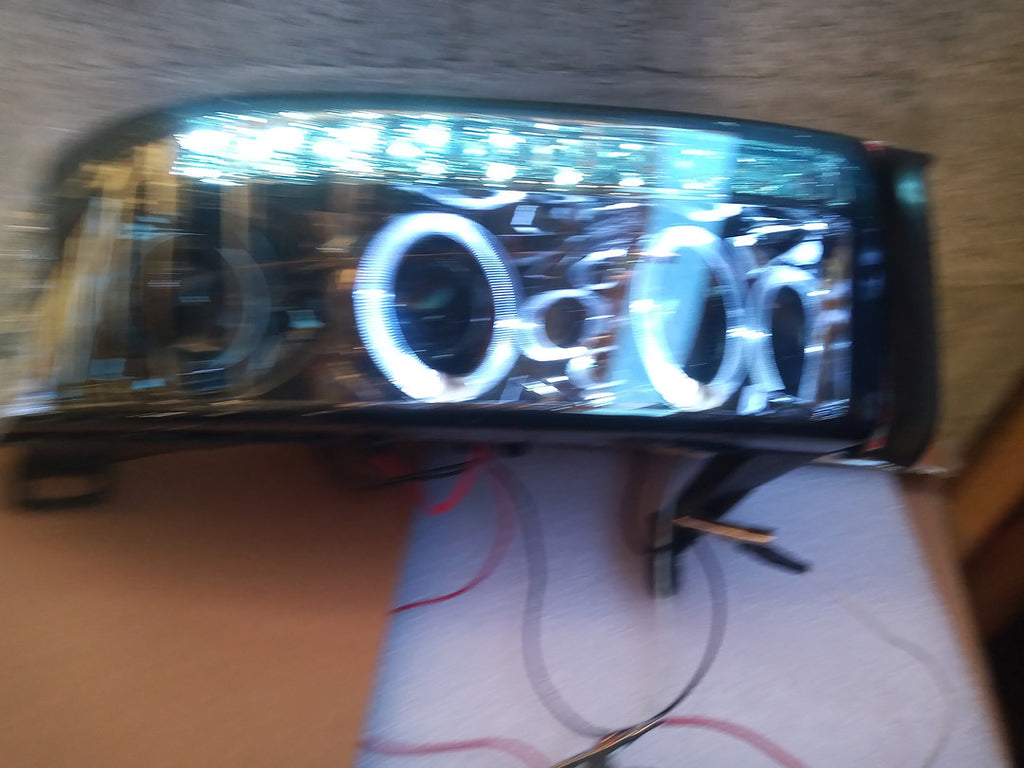 94-01 DODGE RAM 94-02 DODGE RAM 2500 3500 LED/HALO/PROJECTOR SMOKED LENS AMBER CORNER HEADLIGHTS