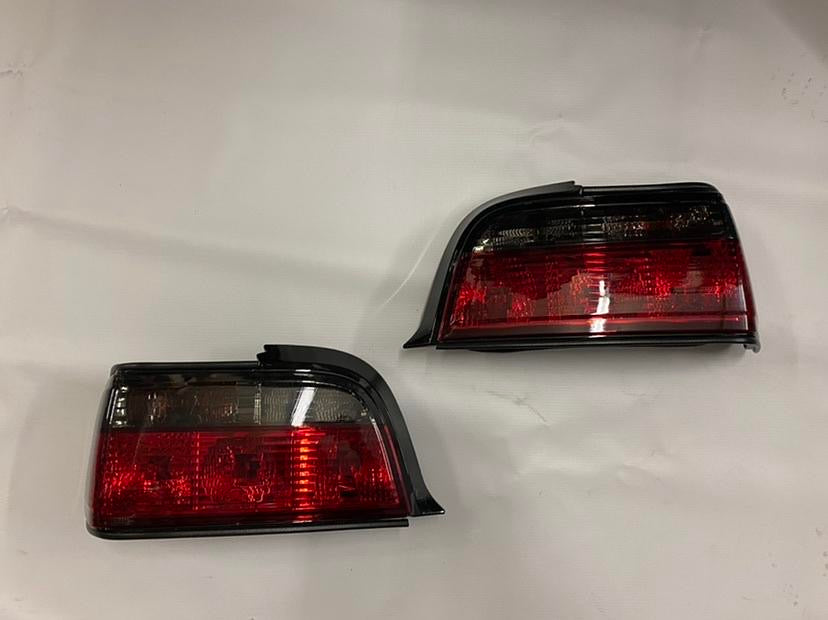 92-99 BMW 318I CONVERIBLE RED SMOKED COUPE TAILLIGHTS E36 BMW
