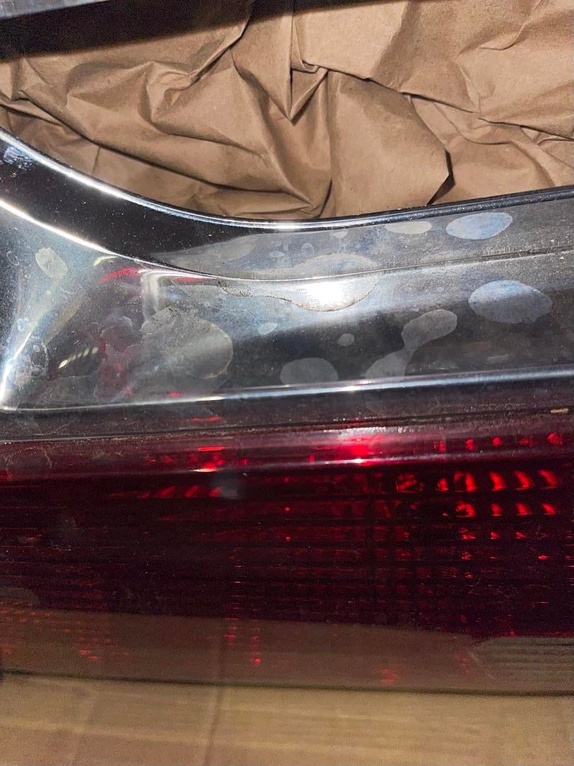 82-88 BMW 735I RED CLEAR TAILLIGHTS