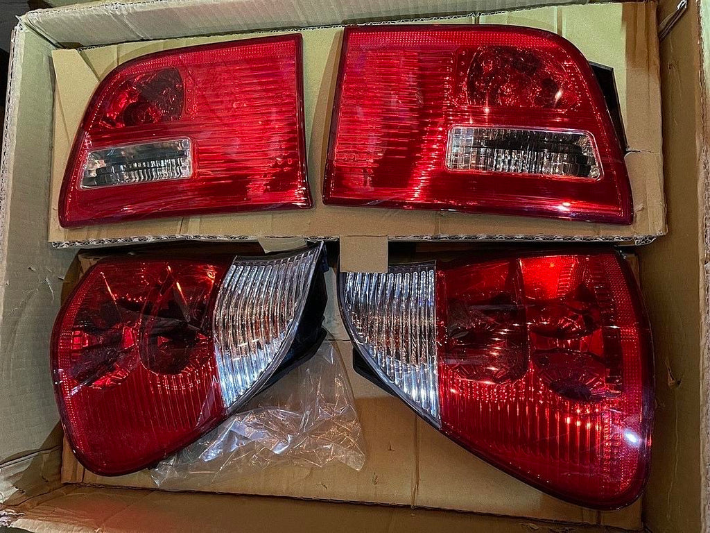 00-06 BMW X5 RED CLEAR PAIR OF TAILLIGHTS