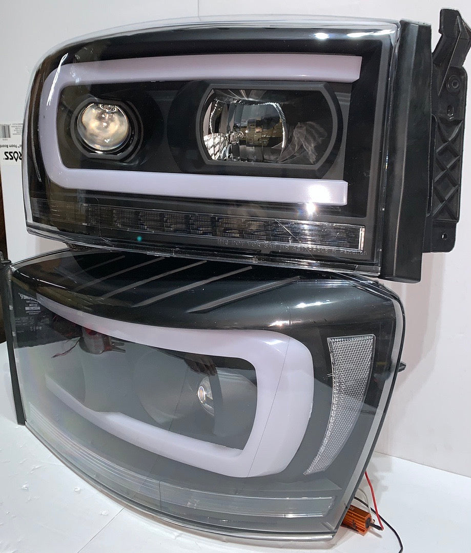 06-08 DODGE RAM 1500 06-09 DODGE RAM 2500 3500 LED-DRL SEQUENTIAL SIGNAL PROJECTOR HEADLIGHTS