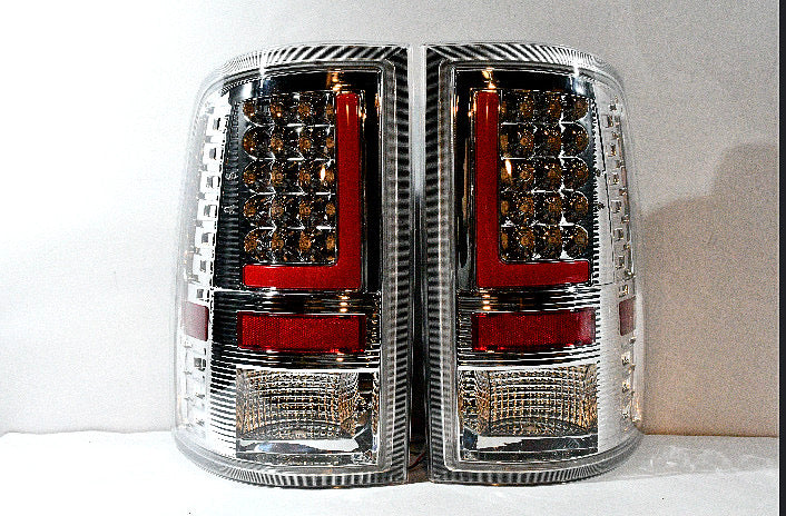 09-17 DODGE RAM 1500 10-17 RAM 2500 3500 CHROME 3D LED TAILLIGHTS (BROKEN PC ONE SIDE)